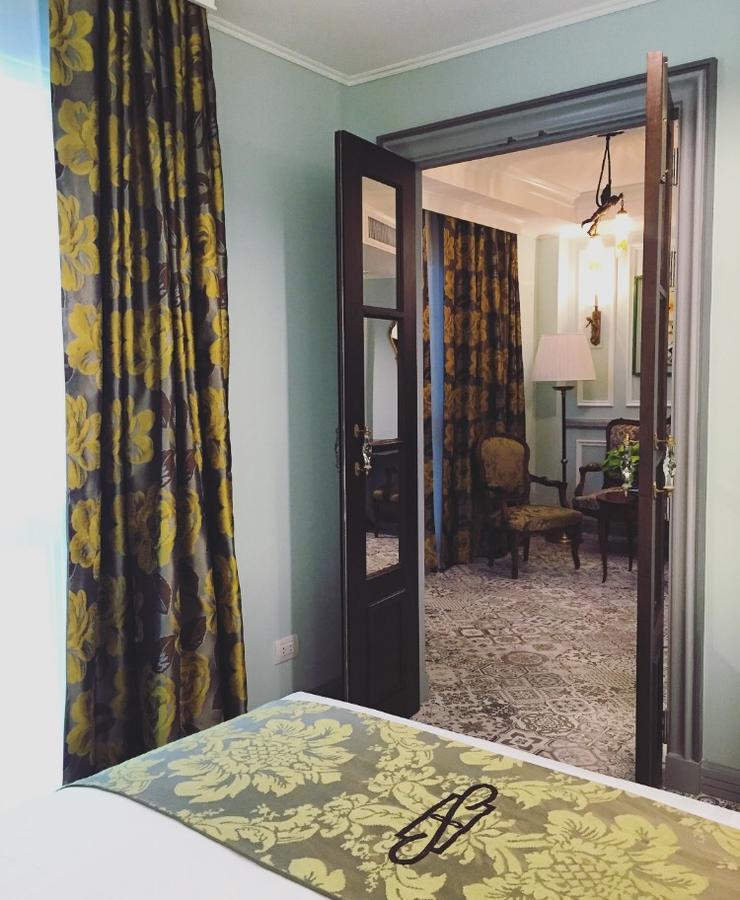 Sara'S Hotel Bangkok Ngoại thất bức ảnh