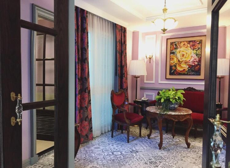 Sara'S Hotel Bangkok Ngoại thất bức ảnh
