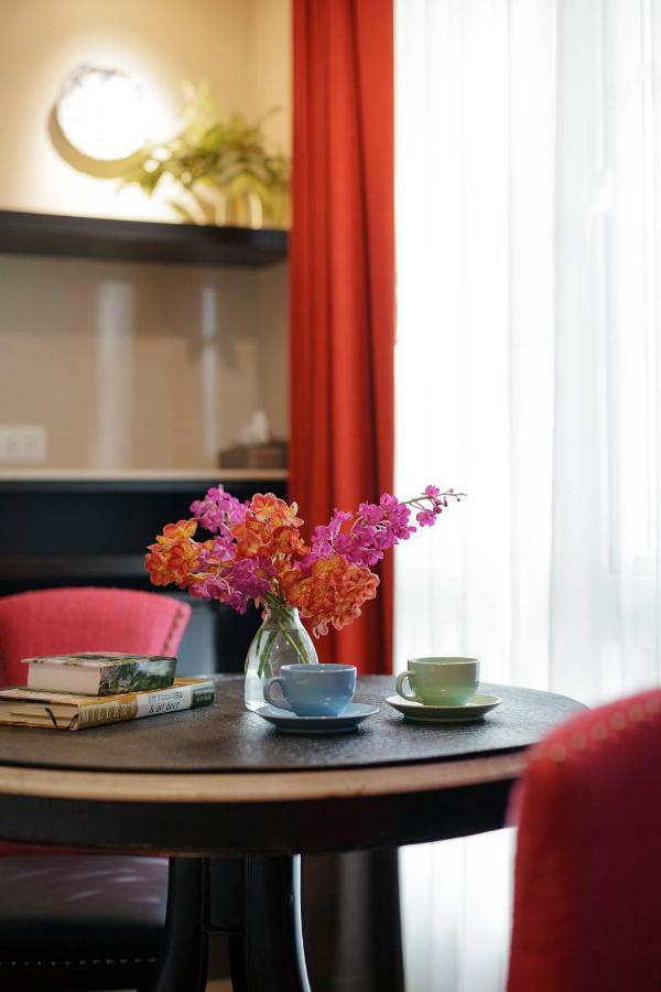 Sara'S Hotel Bangkok Ngoại thất bức ảnh